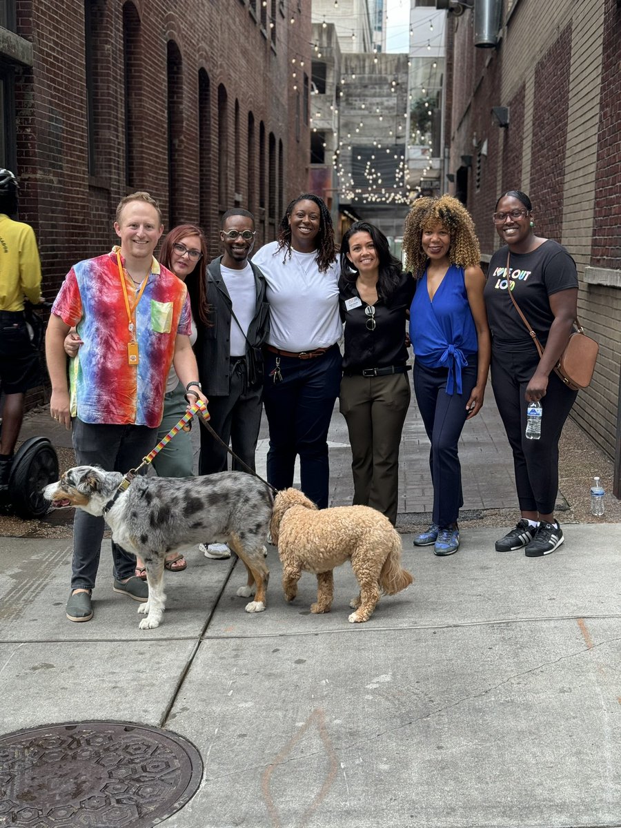 SullyNash's tweet photo. A great walk this morning with Trustee Erica Gilmore, @tnpridechamber, @walkbikenash and @nashvillepride for the 2nd Annual #WalkWithPride celebrating Nashville’s rich queer history! 🌈 If you haven’t yet, go check out @615QueerHistory 🏳️‍🌈 https://t.co/5WTn22MJhV