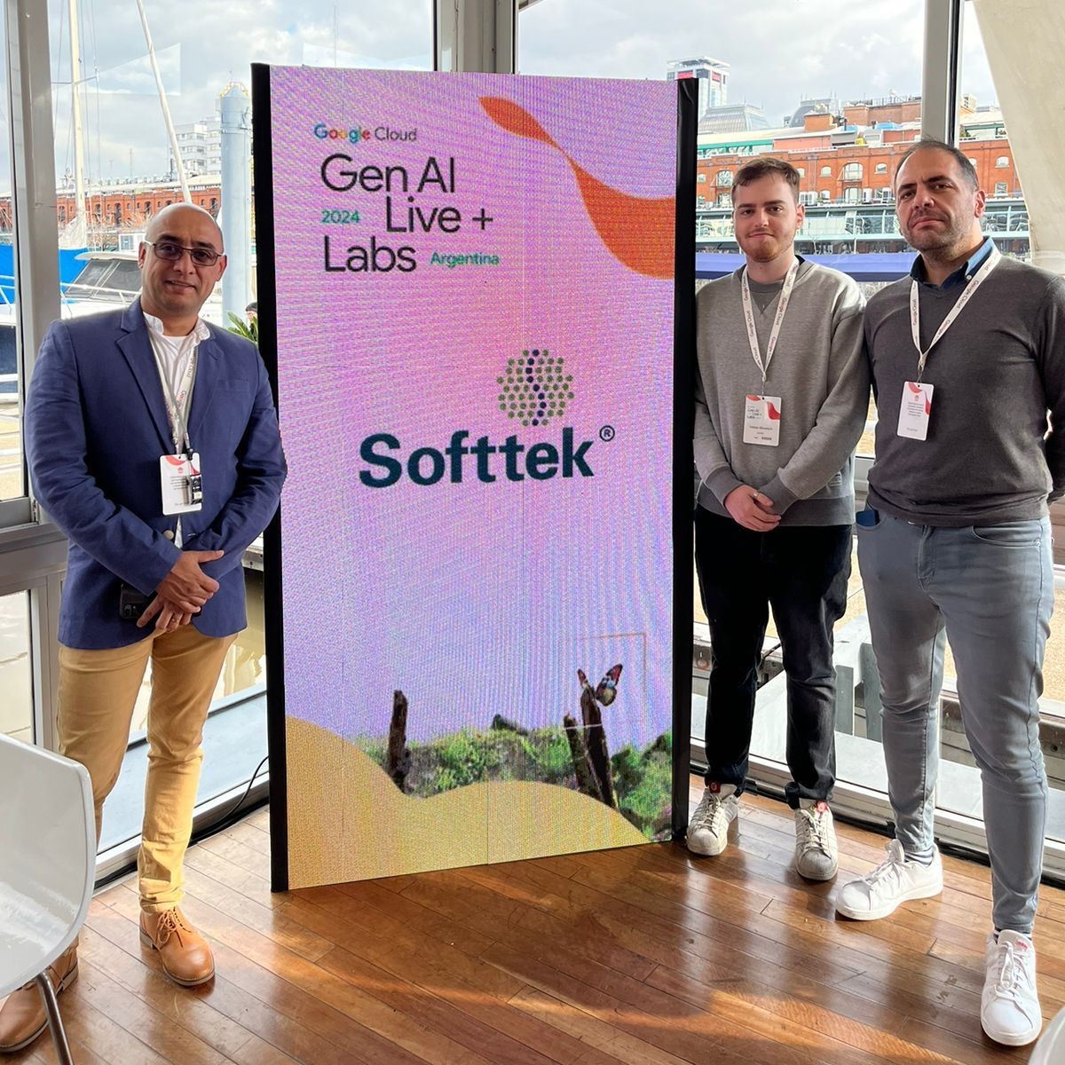 SofttekSH tweet media