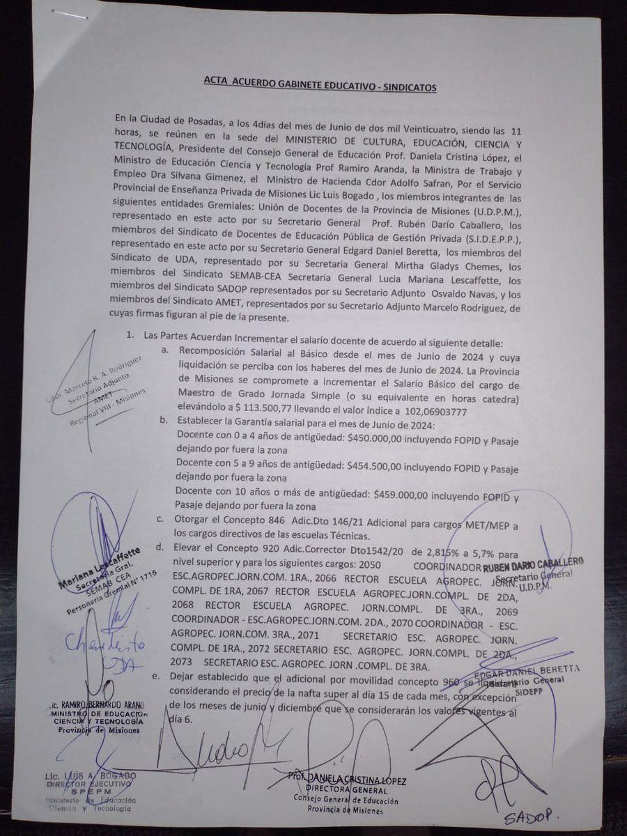 udpm_misiones's tweet photo. Nuevos acuerdos salariales:
Cerramos el semestre con *84,5 %* de incremento al básico y *80%* de incremento al salario inicial,  trabajando, discutiendo y construyendo desde el respeto y la empatía, atendiendo siempre las prioridades en el ámbito de discusión que corresponde. https://t.co/WonI612mUu