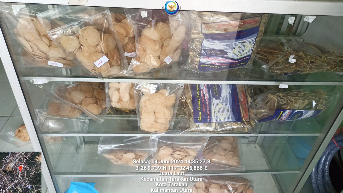 arioam17's tweet photo. Selasa (04/06), Ario Anggara M, Luhkan Tarakan, di POKLAHSAR Nuansa Indah, Kel. Juata Laut, melaporkan produksi olahan Ikan Kering Tipis 65rb/pack dan Kerupuk Udang 80rb/Kg, Kapasitas produksi 60kg/bulan
#GiatLuhkanSatminkalBPPPBitung #PusLuh #BPPPBitung #Tarakan #Pengolahan https://t.co/9GleU4MaLT