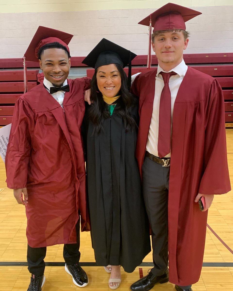 4 I’m 4 out 👨‍🎓