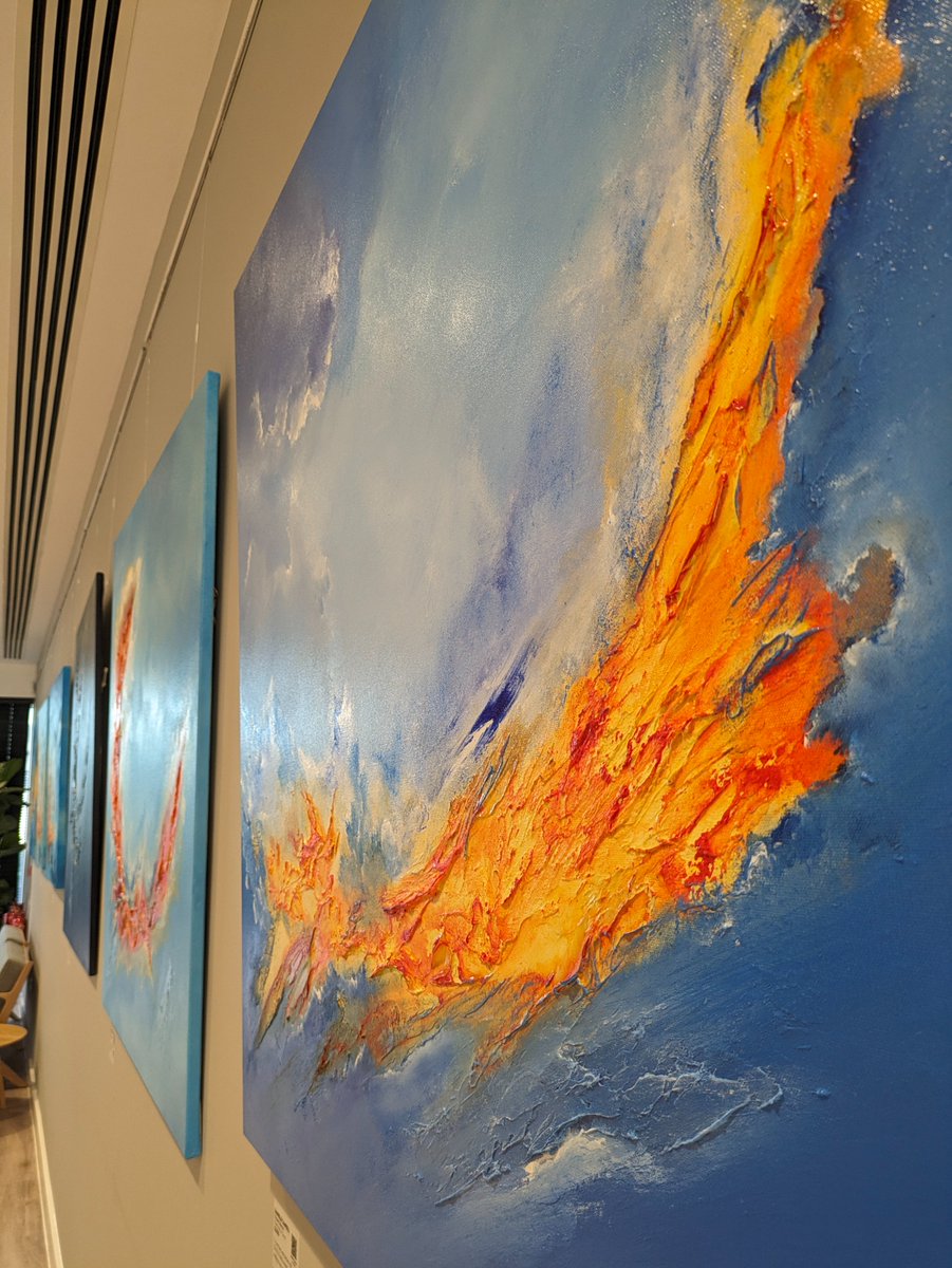 Art is visual storytelling to our current INNSiDE Artist Dannielle Campbell 🖌

The artist invites you to 'Day &amp; Night'; Step into her paintings. Dive into a world of colour, texture, and emotion as you browse the paintings.

<a href="/innsideuk/">INNSiDE UK</a>