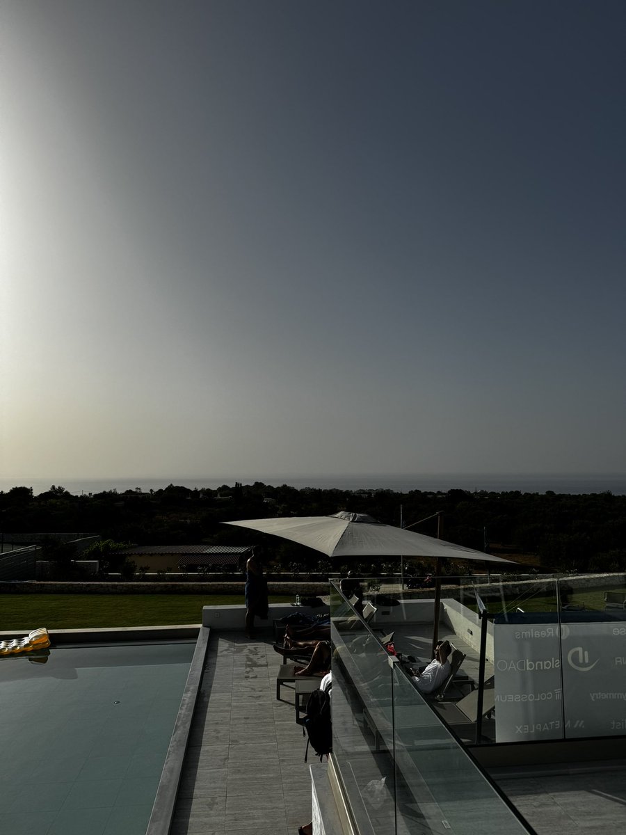 stabbleorg's tweet photo. Awesome, team stabble just arrived at the @IslandDAOx! 
What an amazing location, big heads up to the @SolanaFndn to offer such opportunities to your buildors.

For the next 10 days: See. Sun. Solana. stabble https://t.co/sL4sDIOUWn