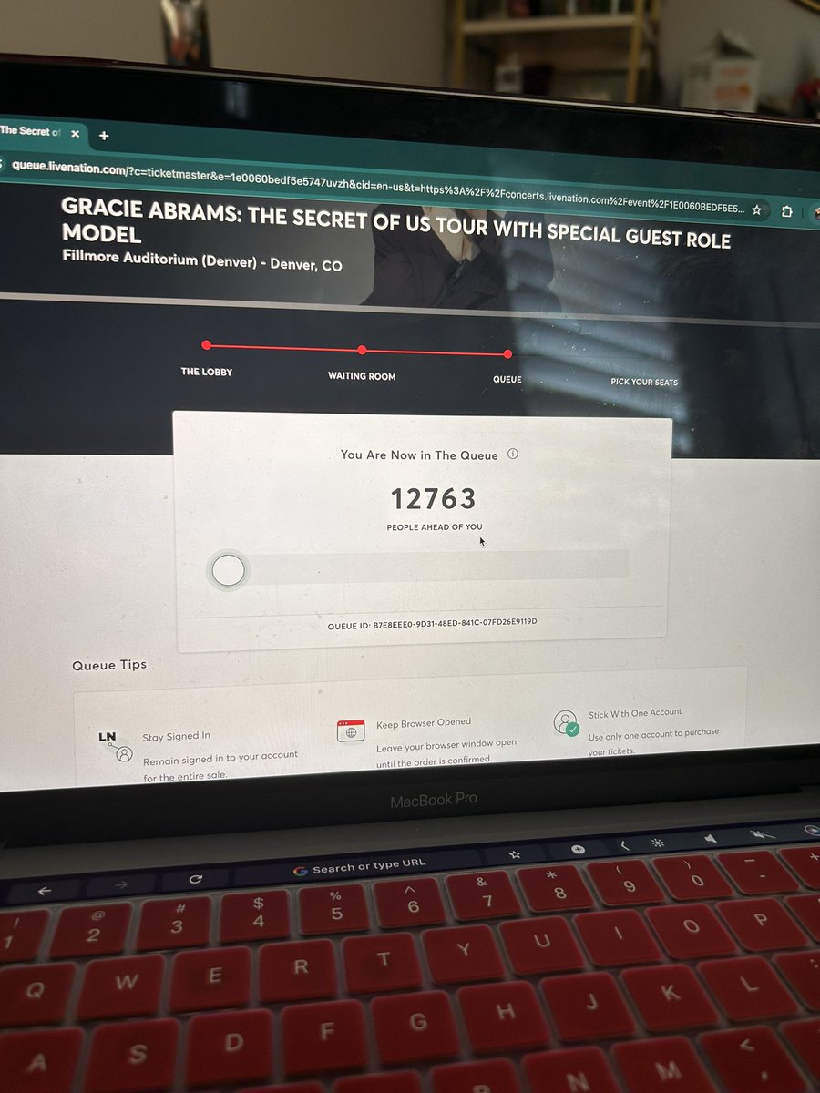 suttonlambb's tweet image. What kind of sick joke #gracieabrams