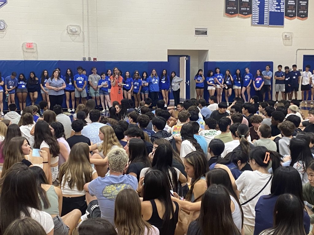NVDemarest's tweet photo. Thank You to the Peer Mentors and Advisors: Ms. Glennon, Ms. Delventhal for facilitating an informative and enjoyable 8th Grade Social at NVD!
#nvdpride, #nvalleyed, #nvcpride, #supernv https://t.co/N6EwiuTlvo