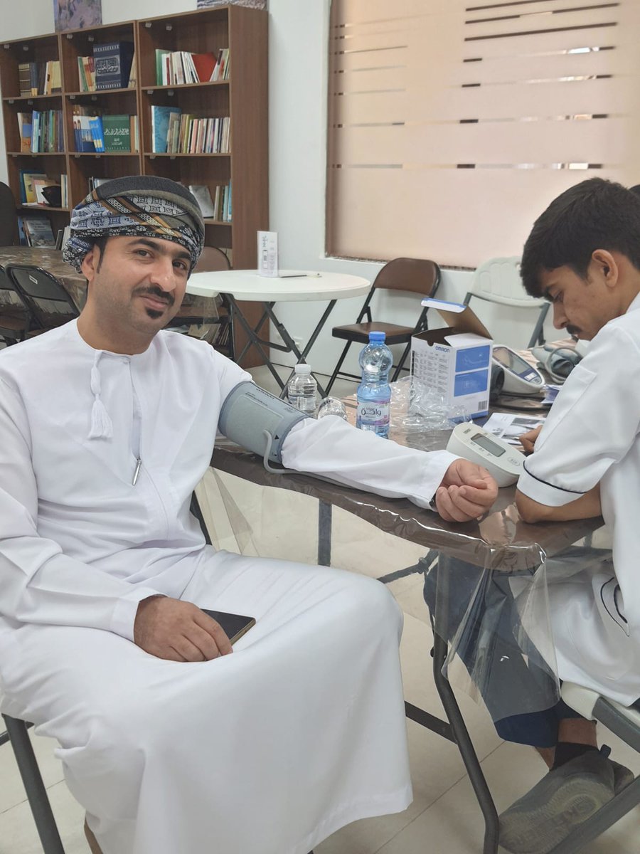 OmanMayMeasure's tweet photo. جهود مستمرة من شركائنا في قسم التأهيل الطبي بمستشفى صحار لرفع الوعي بمشكلة إرتفاع ضغط الدم حيث نفذ الفريق حلقة توعوية لموظفي إدارة التراث والسياحة بمحافظة شمال الباطنة 

The Rehab dept. at Suhar Hospital continue raising awareness about high BP 

@OmanMHT
@MayMeasureOrg 
@OCHS_HQ https://t.co/3LHhso9Zu3
