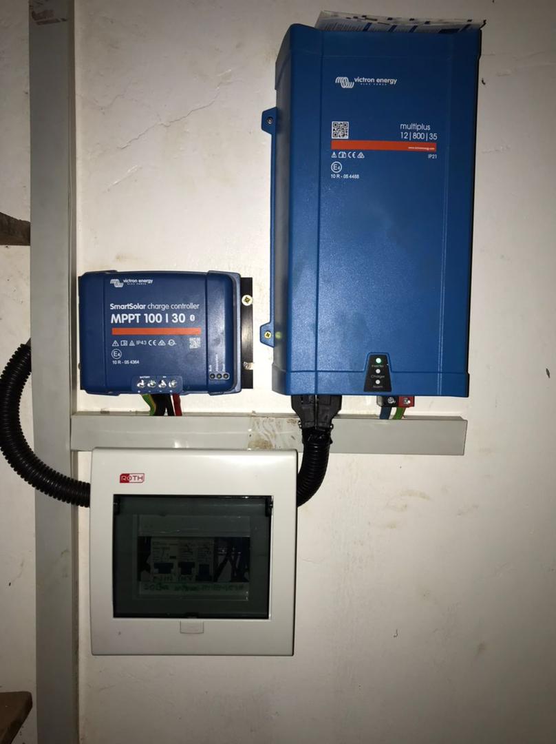 SolarJac's tweet photo. Solar power back ups with  free maintenance  batteries that last longer for 5years and above.
 Just order with homes, organisations for steady power supply at low cost.

@Naalya Housing estates ,shelter https://t.co/oXHbwGAhHE covered.  Whattapp 0772048039. https://t.co/HttwuFntgm