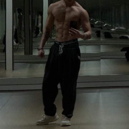 Elias NEW ACC IN PIN tweet media