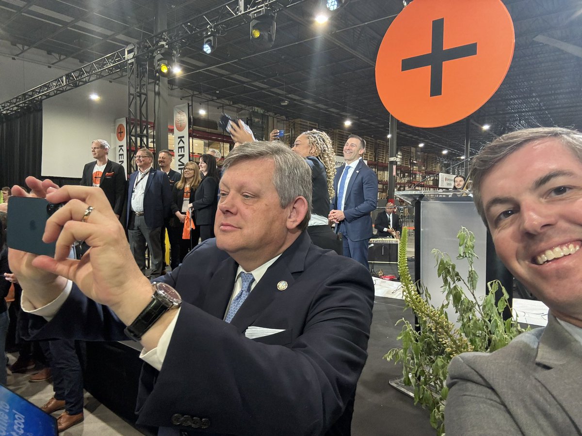 JordanWhichard's tweet photo. #Kempower is #PoweringPlanetCool!

@NCCommerce @MikeWoodard https://t.co/NH0f6sweKe