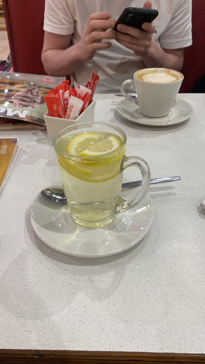 Ey kubi this flu better not come back,umuntu usaphuza ohot water and lemon 🍋