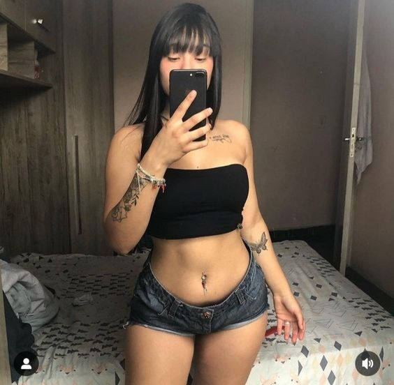 El poder de una mujer radica en su capacidad de cambiar el mundo.