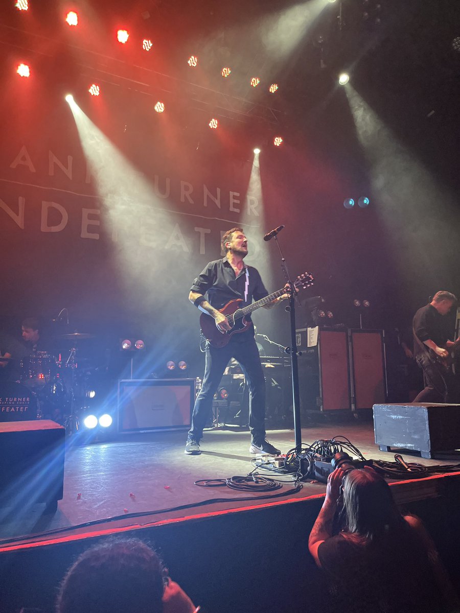 goody4you's tweet image. Night 1 in Denver ✅ 
Show number 2,891 FT❌HC
 @frankturner @SleepingSouls #FTHC #Undefeated