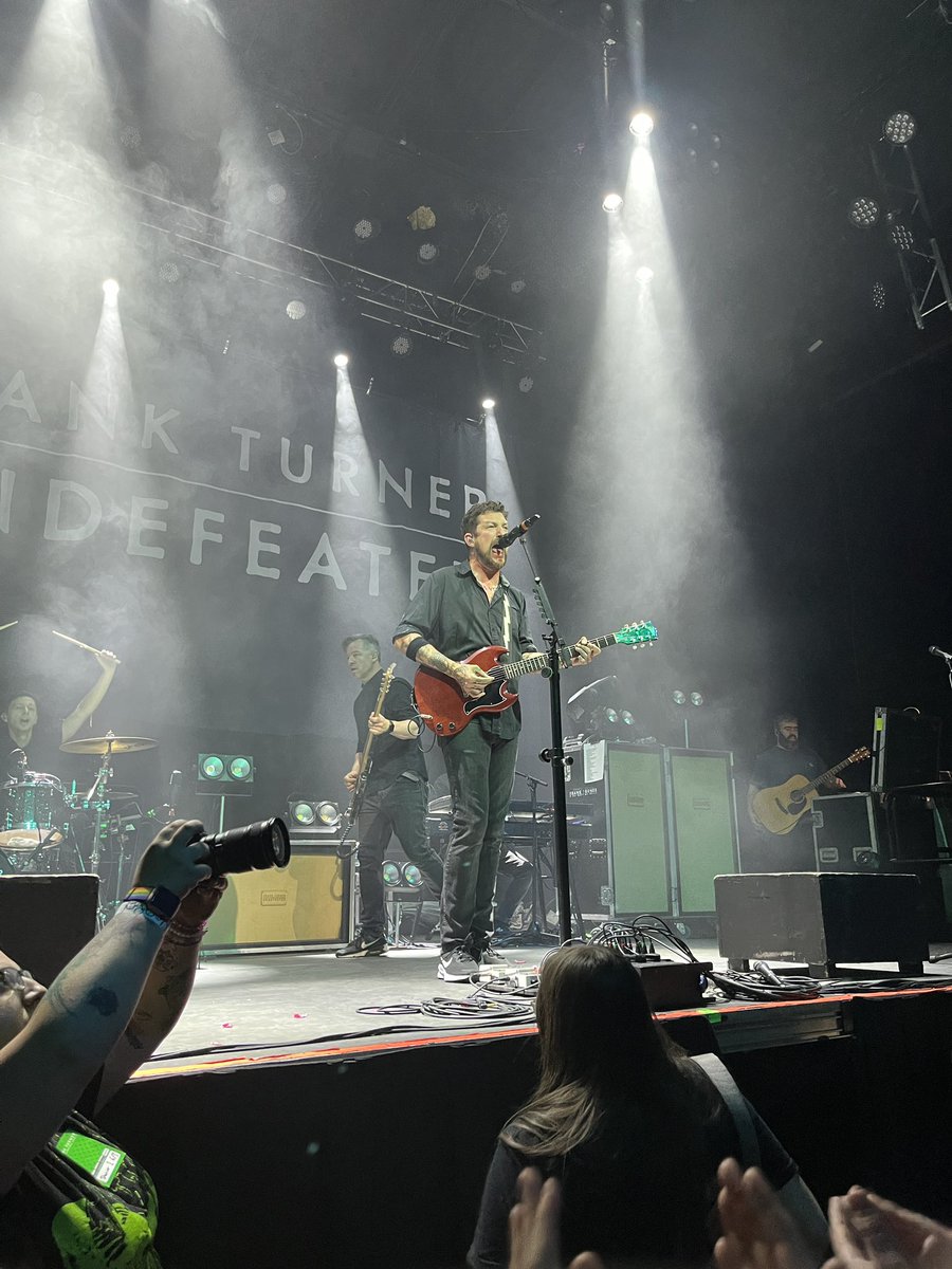 goody4you's tweet image. Night 1 in Denver ✅ 
Show number 2,891 FT❌HC
 @frankturner @SleepingSouls #FTHC #Undefeated