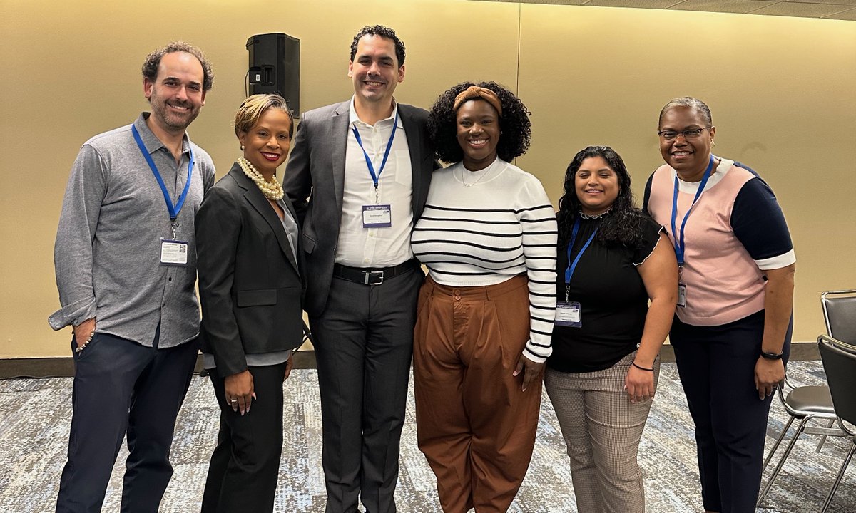 AU School of Ed (@au_schoolofed) on Twitter photo AU Professors <a href="/reubenjacobson/">Reuben Jacobson</a> and kecia hayes, and recent <a href="/AU_SchoolofEd/">AU School of Ed</a> Education, Policy, and Leadership graduates Kyuna Sims and Delmis Umanzor presented research on @PGCPS #communityschools at the @communityschools conference along with colleagues from <a href="/PGCPS_OCS/">PGCPS Office of Community Schools</a> and <a href="/UWNCA/">United Way NCA</a>. AU Professors <a href="/reubenjacobson/">Reuben Jacobson</a> and kecia hayes, and recent <a href="/AU_SchoolofEd/">AU School of Ed</a> Education, Policy, and Leadership graduates Kyuna Sims and Delmis Umanzor presented research on @PGCPS #communityschools at the @communityschools conference along with colleagues from <a href="/PGCPS_OCS/">PGCPS Office of Community Schools</a> and <a href="/UWNCA/">United Way NCA</a>.