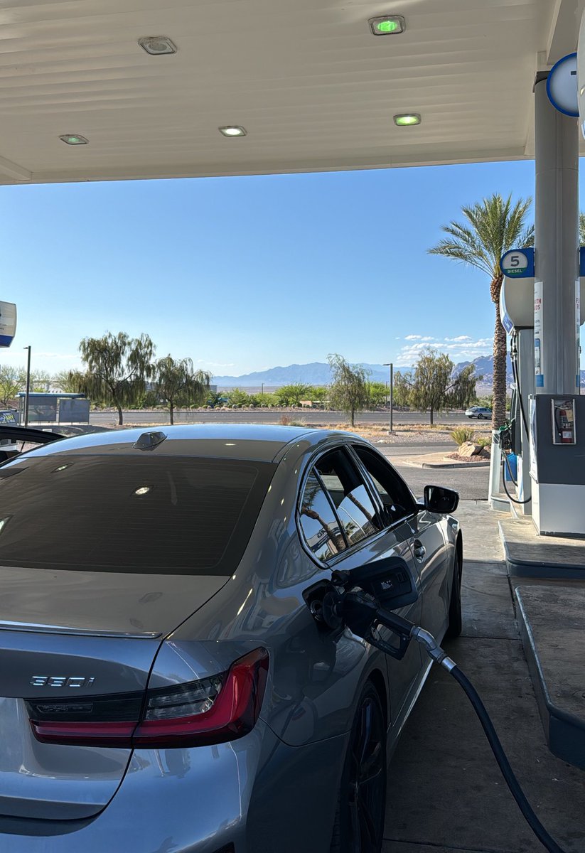 revohla's tweet image. 💰$100k in only 4 days. 

made a Telegram group (LIMITED SPOTS) where i’ll answer all your questions and show you the secrets to ecom

Like, RT and comment "100" &amp;amp; ill send you the invite link (must be following to dm)