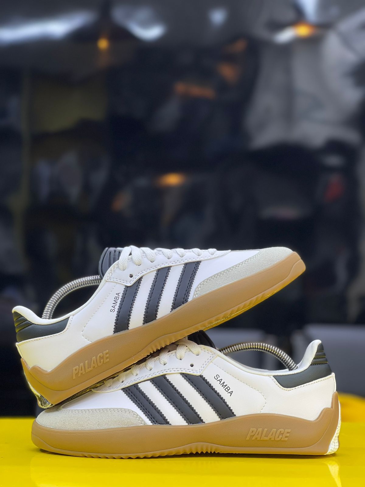 Palace×Adidas samba white MODERN TRENDS on X: 