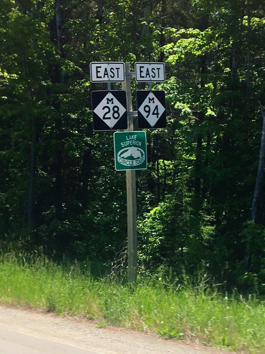 dailystem's tweet photo. Hey parents…when you head out on a road trip, play the “24 Game” with your kids!
Use 4 digits &amp; + - x ÷ to try and equal 24…
Ex using signs on left: (8-2)x(4x1)=24 https://t.co/26312XEX0W