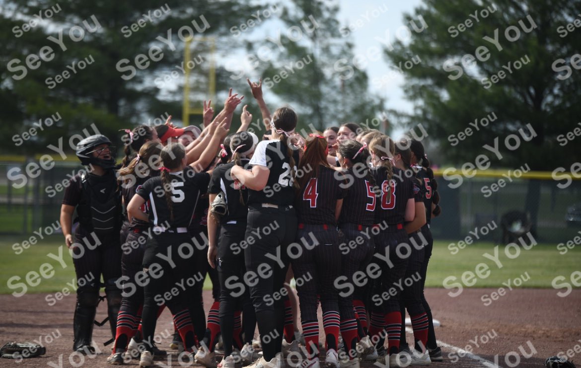 Fort Dodge Softball tweet media