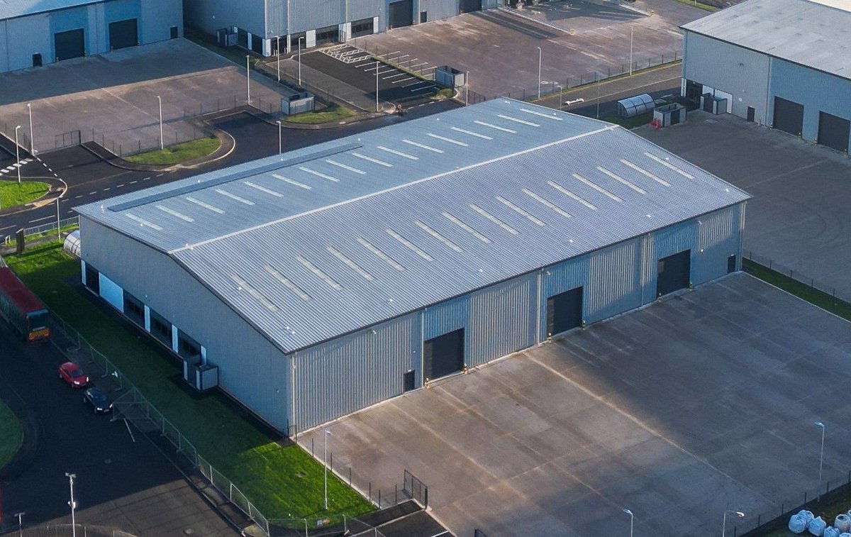Good to hear about <a href="/knightprop/">KNIGHT PROPERTY GROUP</a> securing Bunzl, as a further new occupier at the award-winning Belgrave Logistics Park in Bellshill, as covered by <a href="/LogisticsManagr/">Logistics Manager</a> : logisticsmanager.com/distributor-le…
