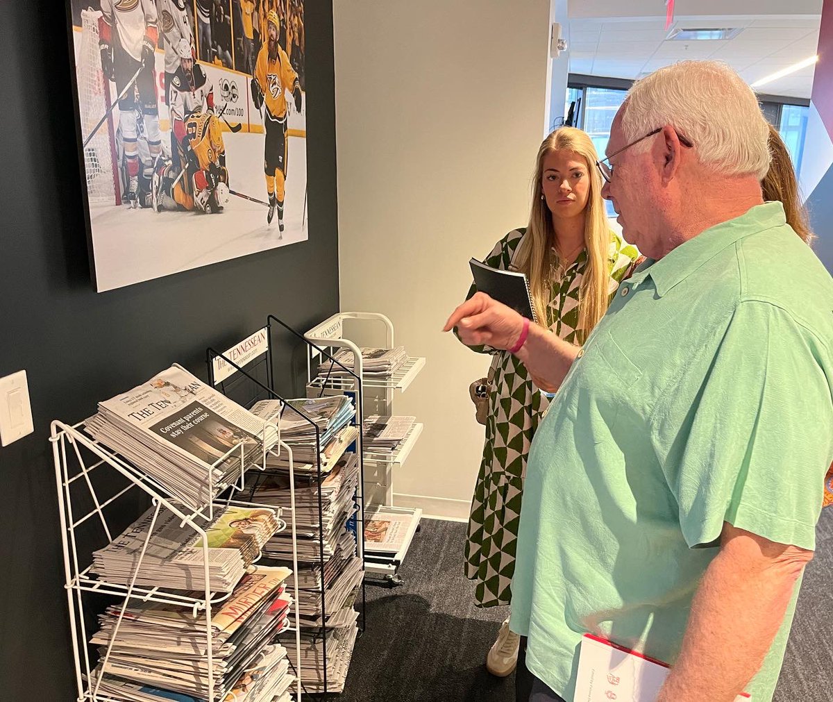 mcneelybrockman's tweet photo. #TeamMBPR saw behind the headlines at The Tennessean today. We had an amazing time touring @Tennessean’s newsroom and sitting in on today’s south region daily news meeting, gaining insights into the dynamic world of journalism in Tennessee. https://t.co/HujAEJiBQ3