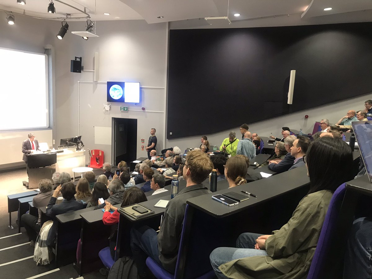 Liesbeth Corens (@onslies) on Twitter photo Loooooooove an inaugural lecture! And excited about Georgios Varouxakis’s lecture on “What on earth is 'the West'? It's a long story...” <a href="/QMHistory/">School of History, Queen Mary University of London</a> Loooooooove an inaugural lecture! And excited about Georgios Varouxakis’s lecture on “What on earth is 'the West'? It's a long story...” <a href="/QMHistory/">School of History, Queen Mary University of London</a>