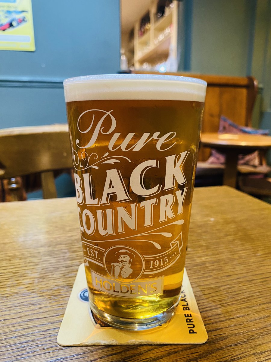 Quality in a glass, Holdens Golden Glow 😊<a href="/holdensbrewery/">Holdens Brewery</a>