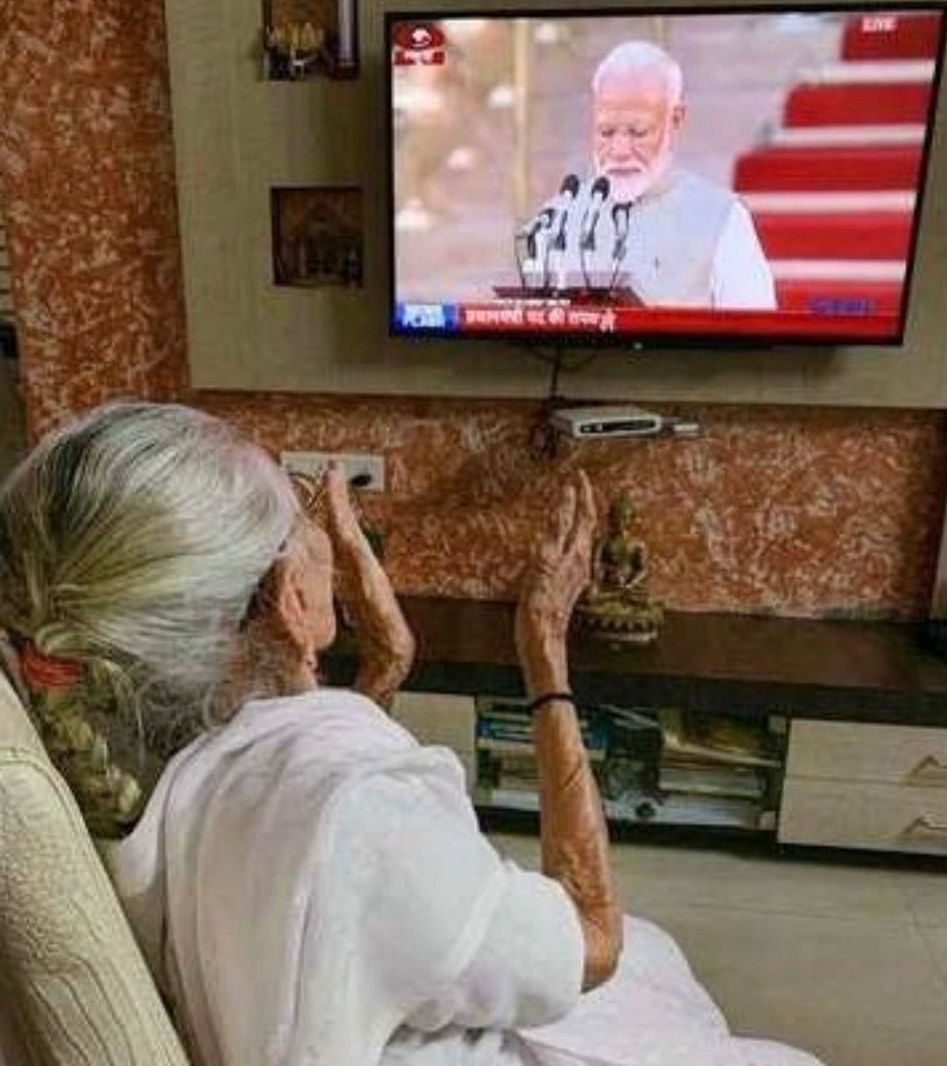 BattaKashmiri's tweet image. The blessings shall remain forever.

Modi 3.0 begins 🔥