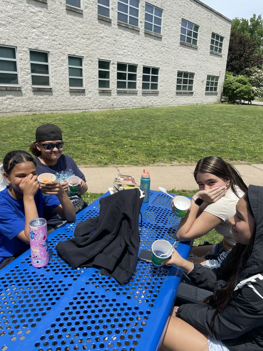 HodumLMS's tweet photo. The Kona Ice Truck stopped at LMS today to celebrate our 6th and 7th graders! Which flavor is your favorite???
@MeridenK12 @LJWask @hebert_lms https://t.co/7fmbWpoRVd