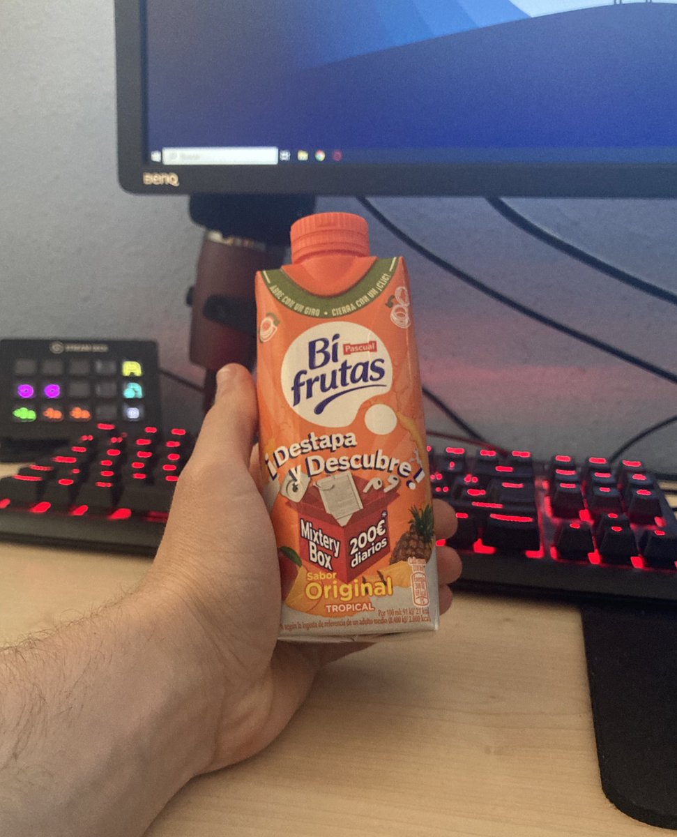 Me podría alimentar a base de Bifrutas, dios bendiga esta bebida afrutada tropical🤤🌴