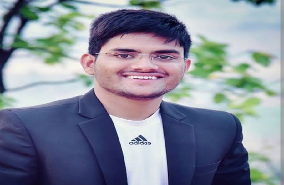 "इतना भी गुमान ना कर अपनी जीत पे ऐ बेखबर, शहर में तेरी जीत से ज्यादा चर्चे तो मेरी हार के हैं"
ये लाइन जयराम महतो और उनकी साथियों पर सटीक बैठता है!
झारखंड में भले ही जयराम महतो और उनकी टीम हार गई लेकिन पहली चुनाव में जयराम ने धमक दे दी!
जयराम महतो को कुल 342241 वोट आये ये आंकड़ा