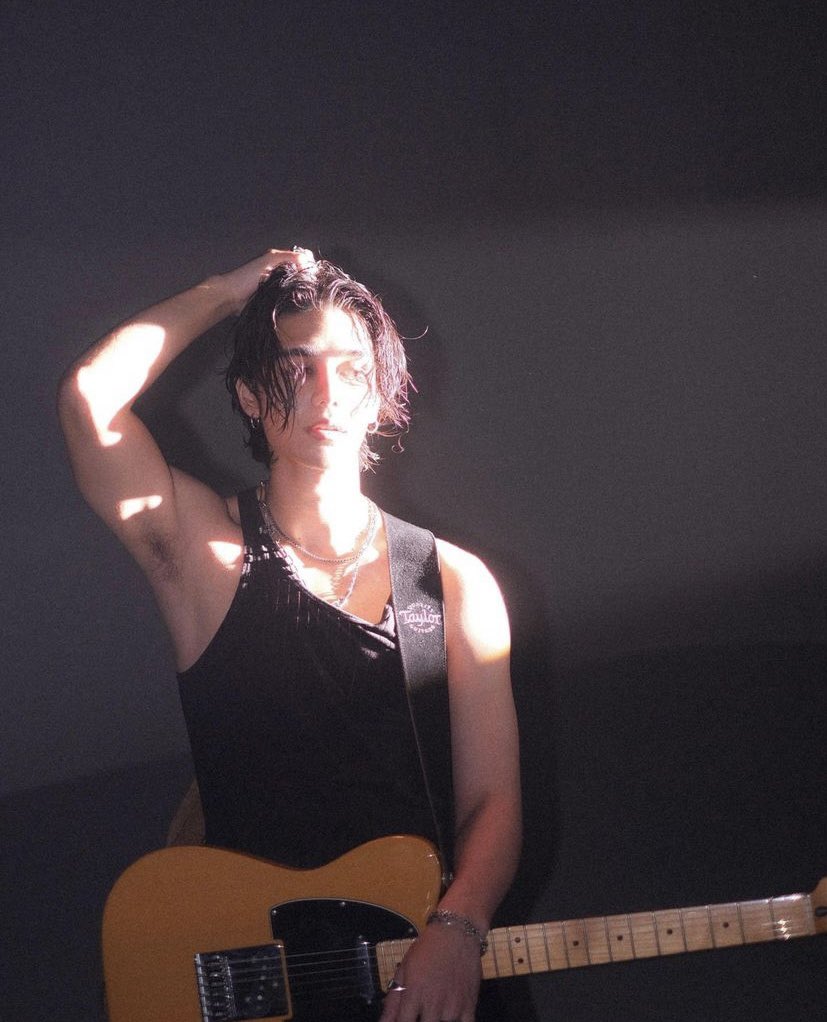 เห้อ ชอบรูปเซ็ตนี้มาก พี่ฝรั่ง มายฟาเท่อ มายป่าป๊า มายแด๊ดดี้มาก🤟🏻🤟🏻