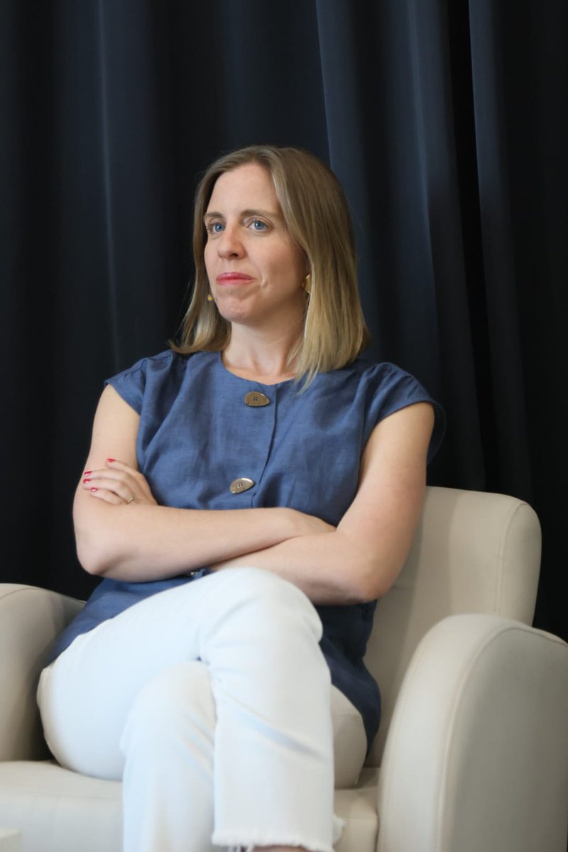 <a href="/SoniaMulero/">ⓢⓞⓝⓘⓐⓜⓤⓛⓔⓡⓞ</a> <a href="/FBSabadell/">Fundación Banco Sabadell</a> <a href="/AlexQueizan/">Alejandra Queizán</a> <a href="/MuseoThyssen/">Museo Thyssen</a> <a href="/pepaoctavio/">Pepa Octavio de Toledo</a> <a href="/fdnc_es/">Fundación Daniel y Nina Carasso</a> <a href="/JuliaSAbeal/">Julia Sánchez Abeal</a> <a href="/EscuelaRSofia/">Escuela Superior de Música Reina Sofía</a> <a href="/ostraperlera/">Maria Alvarez 🇪🇺</a> <a href="/_ephimera/">Ephimera</a> <a href="/matthvanmayrit/">Ludovic Assémat</a> "Hace 20 años pedías y podías recibir. Ahora tú das y también recibes, porque hablamos de relaciones entre iguales donde el primer punto de encuentro está en la escucha"

_
<a href="/JuliaSAbeal/">Julia Sánchez Abeal</a>