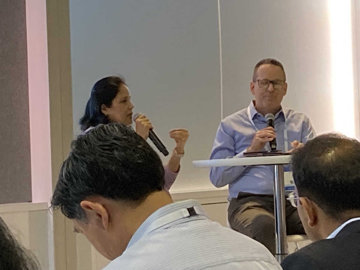 Overflowing theater for ‘How Microsoft and SAP are co-innovating to deliver AI for HR’ #ai #sap #sapphire @AJWhalen1