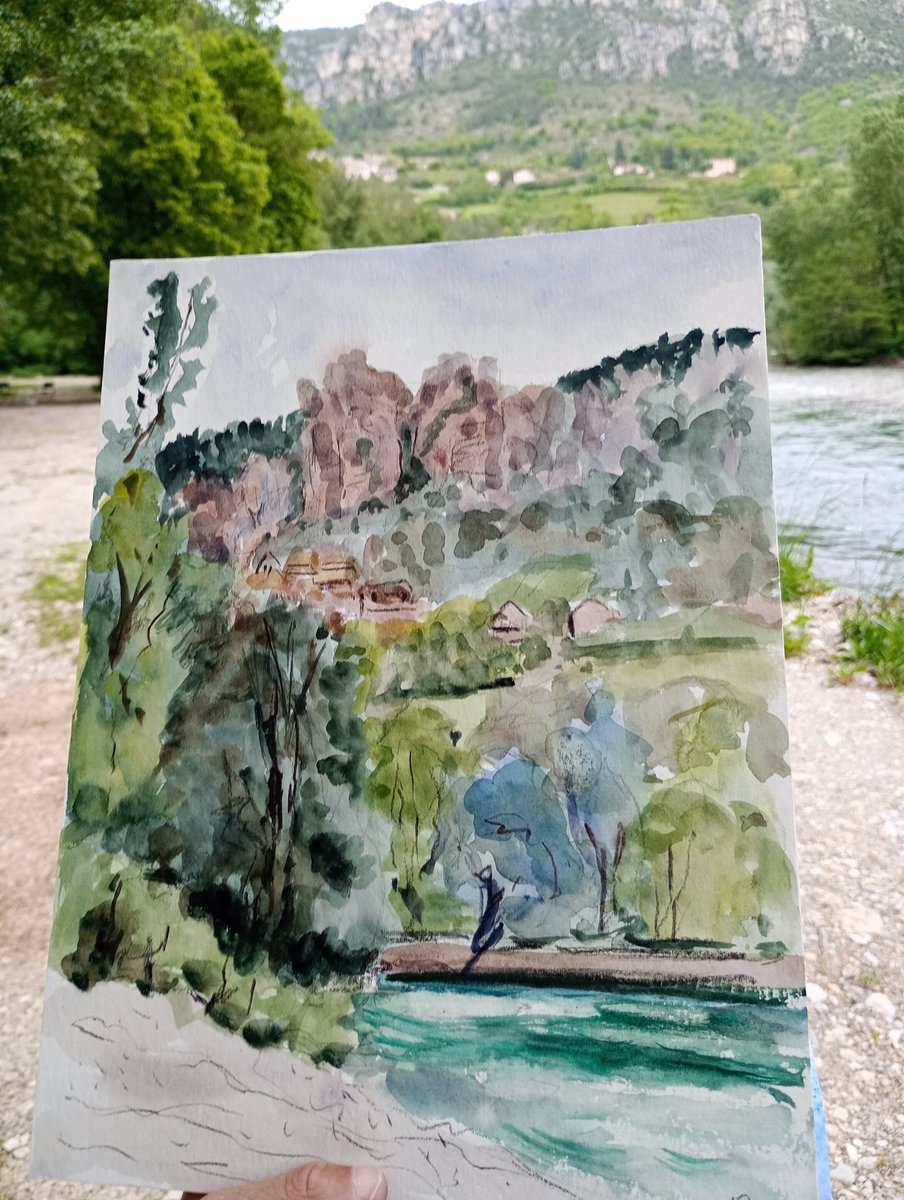 Watercolour and watercolour pencils. River Tarn, France
#watercolour