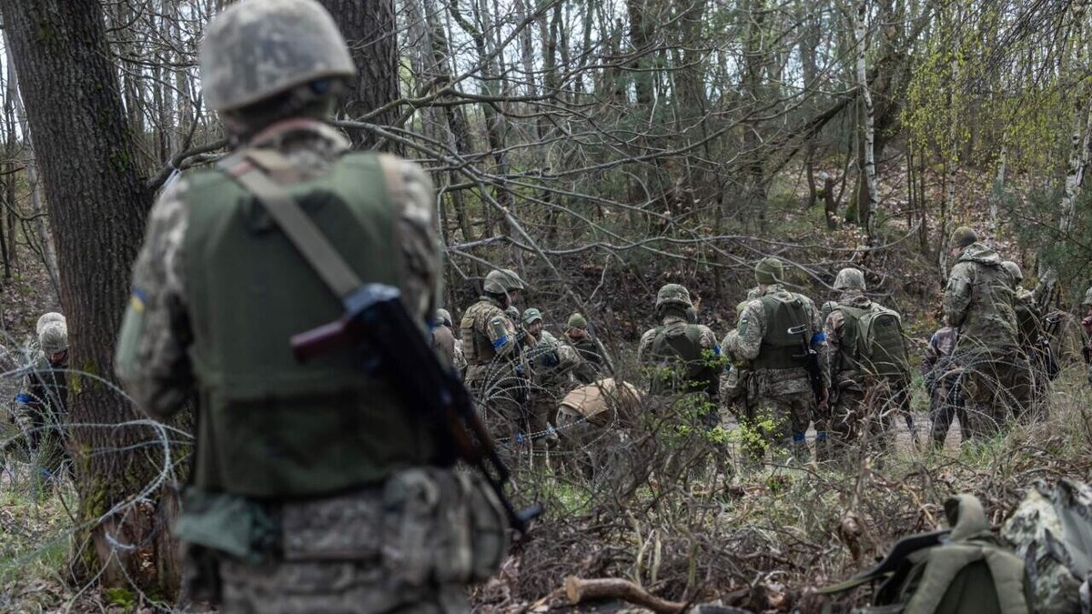 'Aucun instructeur' français n'aura 'd'immunité' en Ukraine, prévient la Russie ➡️ go.france24.com/DoD