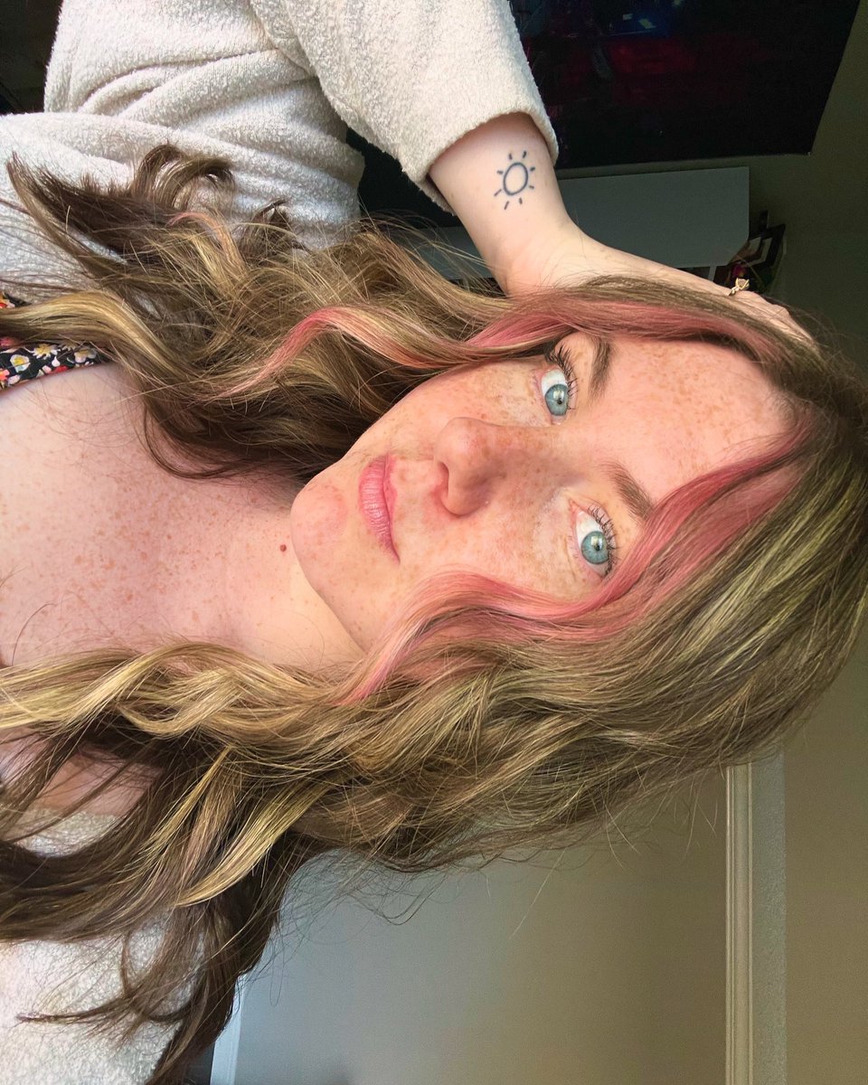 jessiwolff's tweet photo. it's been a minute 👋🏻 https://t.co/g0QCXQSIpG