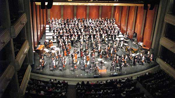 In_Depth_Events's tweet image. 🎉 From elevated seating to star-studded concert platforms, we've got the riser rentals that'll make your event pop! 😎 Trust In Depth Events to provide risers that are both safe and stylish, meeting all building codes and ADA requirements.