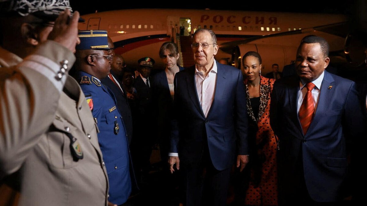 Au Congo, Sergueï Lavrov accuse l'Occident du chaos libyen ➡️ go.france24.com/XKp