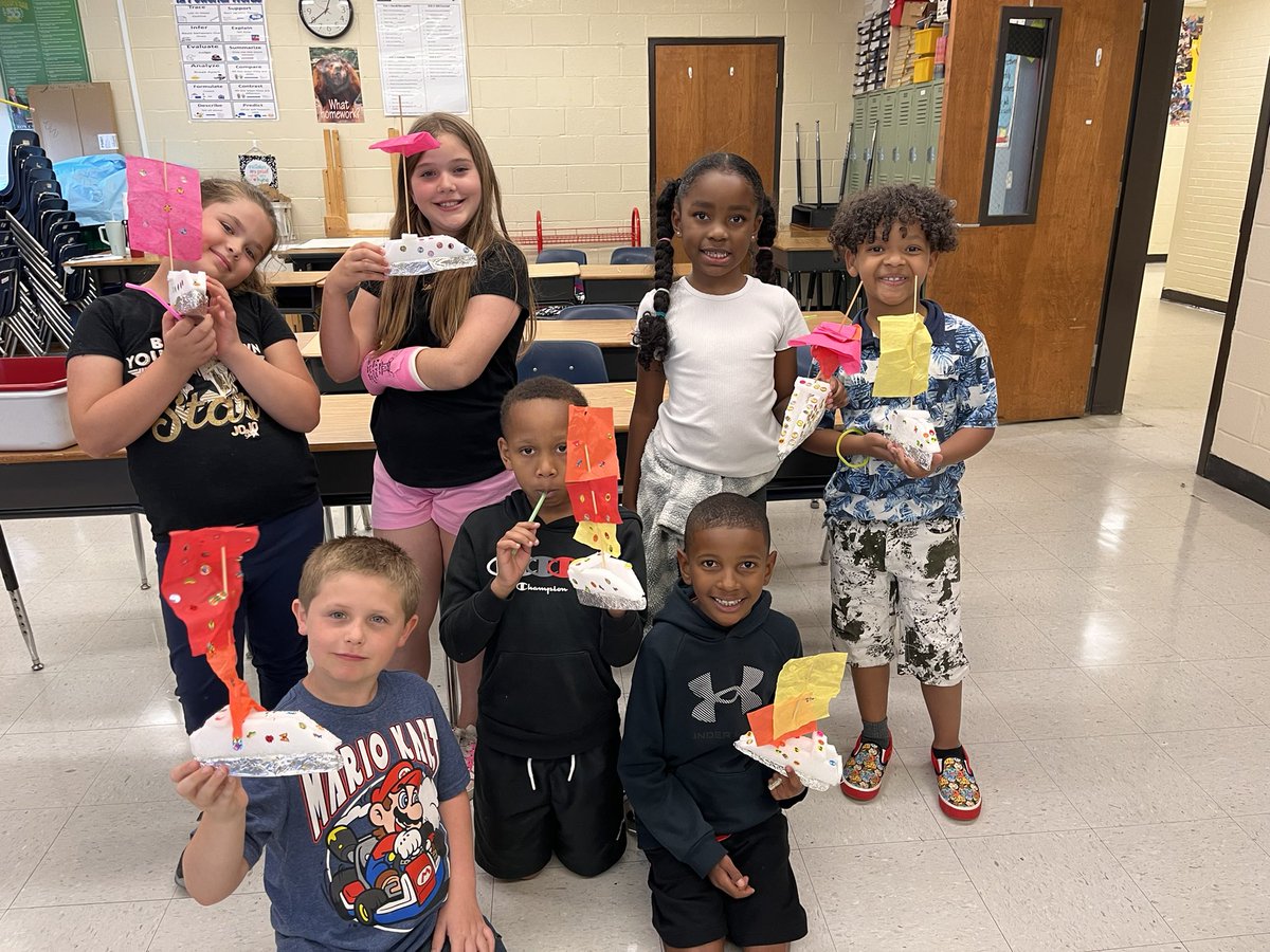 Another STEAM packed day <a href="/HeardMixon/">Heard-Mixon</a> ASAP summer camp: 🔥 safety and boat design….whewww 😎🤩🤩