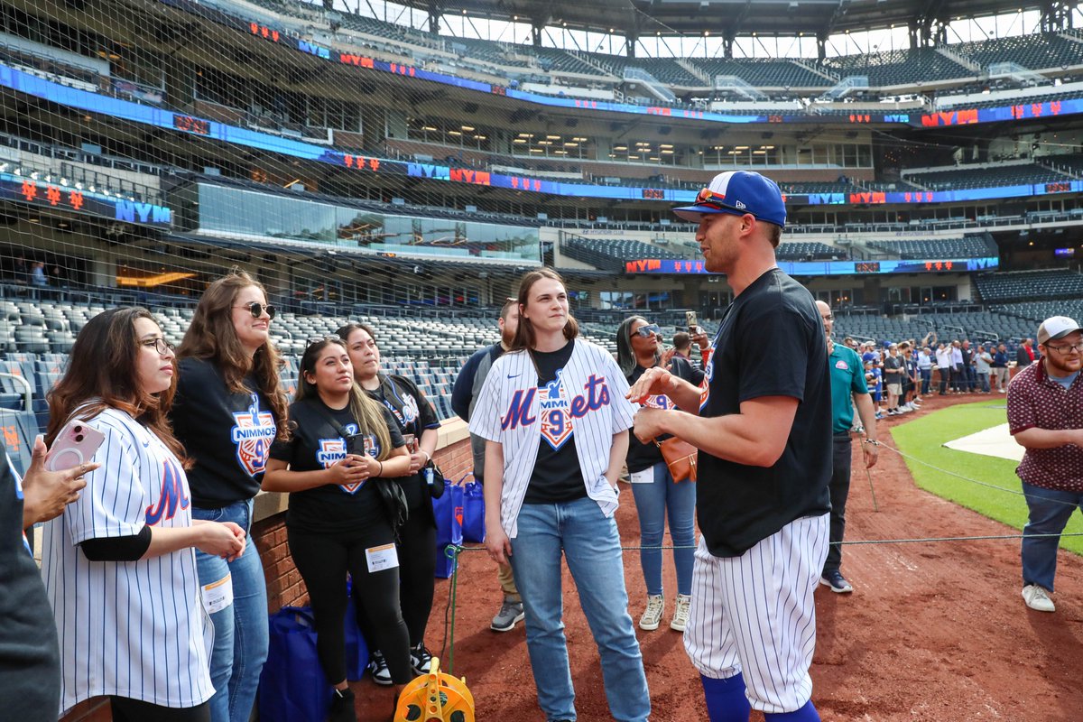 Amazin' Mets Foundation tweet media