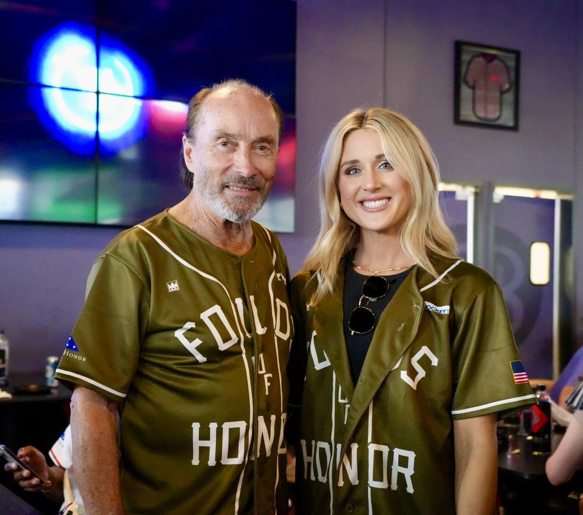 TheLeeGreenwood's tweet image. A great kick off to CMA Fest Week at the Rock ‘N Jock Celebrity Softball Game to support Folds of Honor. 

#foldsofhonor #godblesstheusa @FoldsofHonor