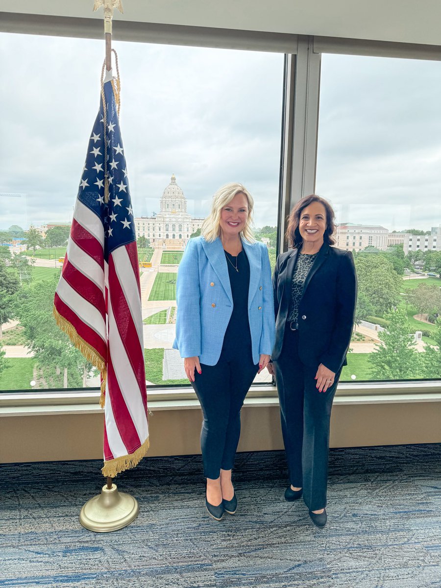 AngelineforMN's tweet image. Thrilled to celebrate the success of our candidate school with @leadershipinstitute and eager to collaborate with these dedicated state representative candidates. Together, we’re shaping a brighter future! 🌟 #CommunityFirst #saveMN #CommunityLeadership #election2024