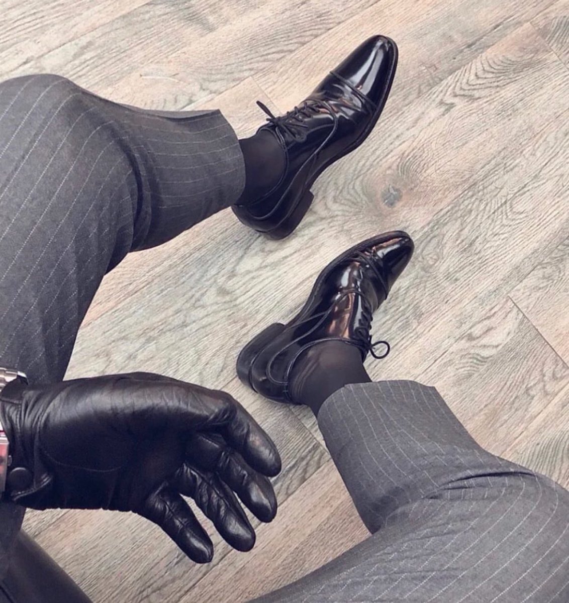 findommaster36's tweet photo. Ready for your monthly review? If you didn’t meet MY goals, it won’t be pretty for you 💵💵💵😈
$adc117
https://t.co/k09iubncm2
#findom #cashmaster #feet #feetworshi̇p #footfetish #malefootworship #menatplay #malefeet #malefootslave #alphafeet #footworship #glovefetish #leathergloves #leatherfetish