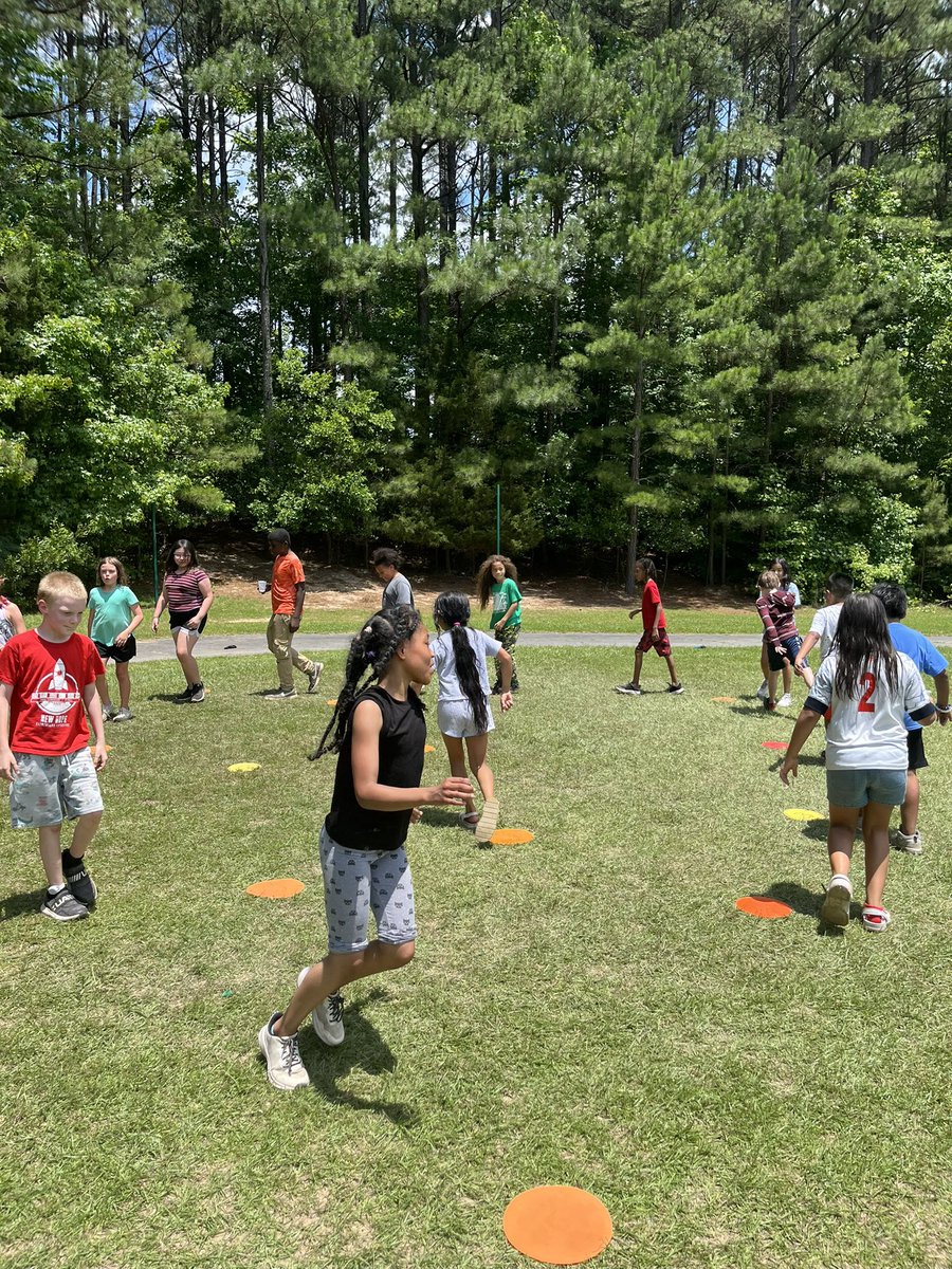 It’s the 3rd-5th graders time to enjoy the Field Day festivities! #EveryKidEveryDay #NHVoyagers #FieldDay2024