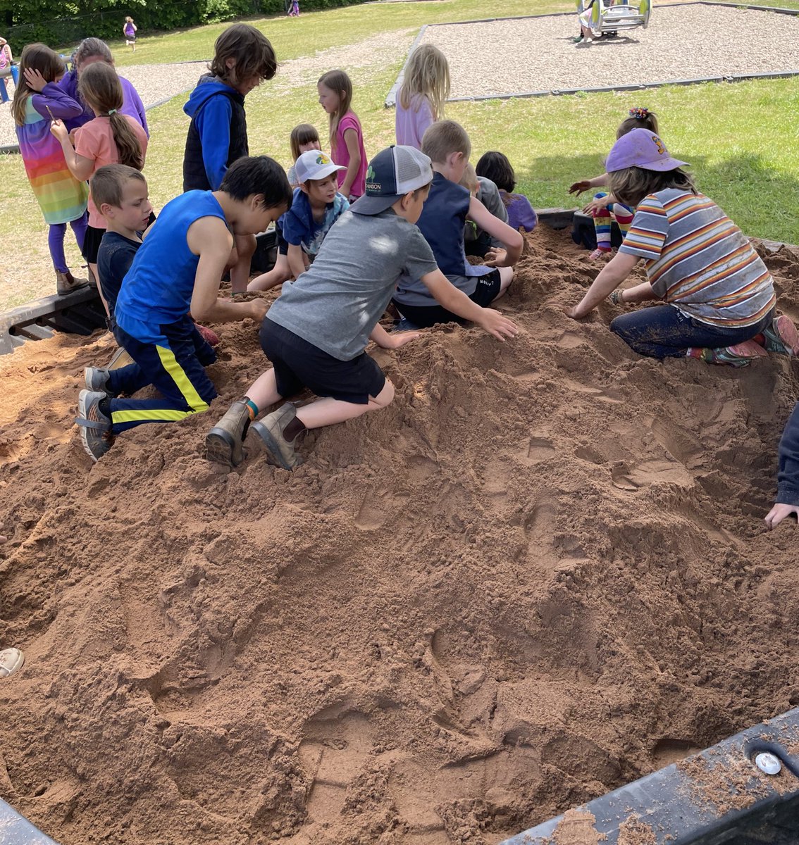 St. Mary's Elem tweet media