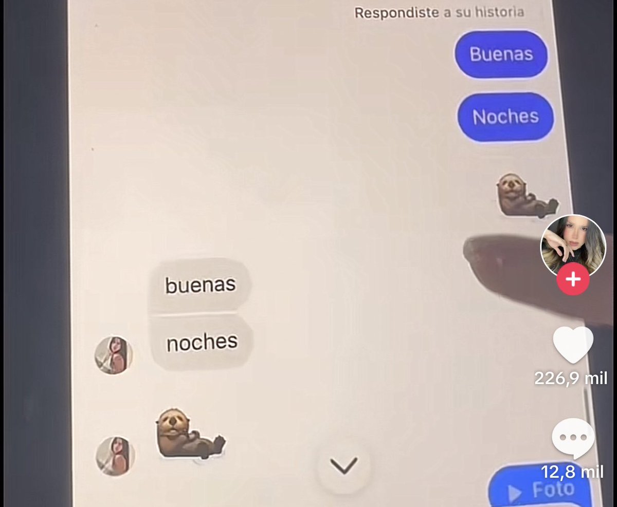mabriaa's tweet image. Ven la importancia de celar hasta por un emojis ???    HASTA ESO HABLA 😭😩