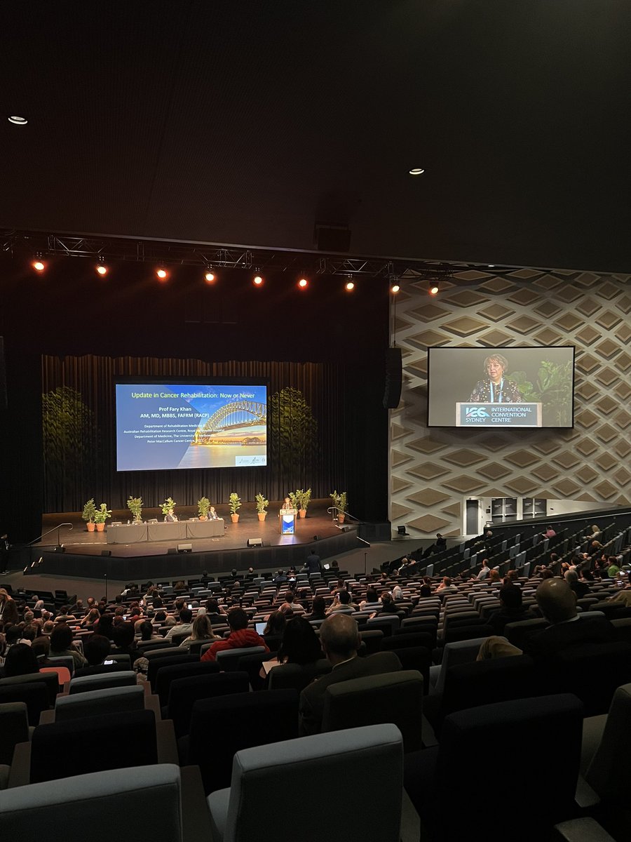 🚨Happening now at #ISPRM2024 ! 🚨 Keynote lecture “Cancer Rehabilitation - Now or Never!” with Professor Fary Khan <a href="/ISPRM/">ISPRM</a>