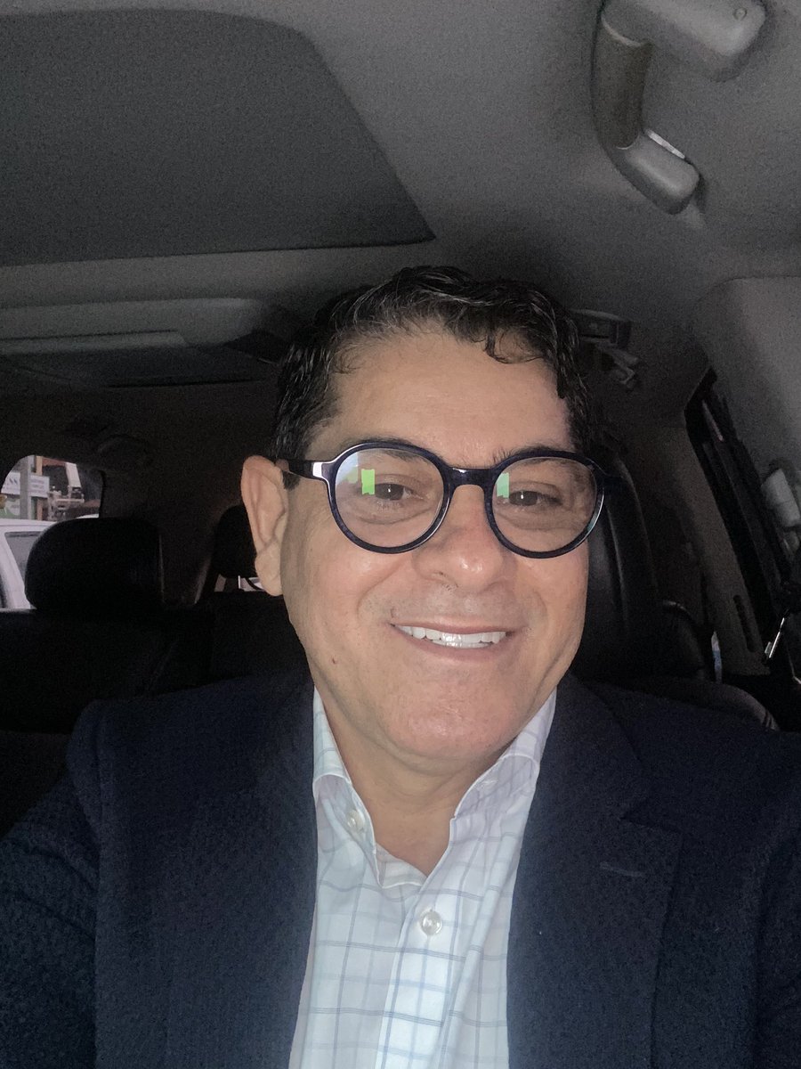 El camino más largo se inicia con el primer paso, la felicidad es estar bien con uno mismo, con nuestra conciencia y con el prójimo.

#SonistasConLeonel