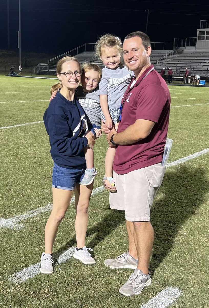 NealSmith10's tweet photo. Happy Anniversary Salley!!
Thank you for for all that you do for me and the girls!!
You do so much and let’s not forget all of the work that you also put into @NorthSouthFB , the @CoachesCombines, and the @CarolinaCoaches
#8yearsandcounting https://t.co/ESsMn4Eswc