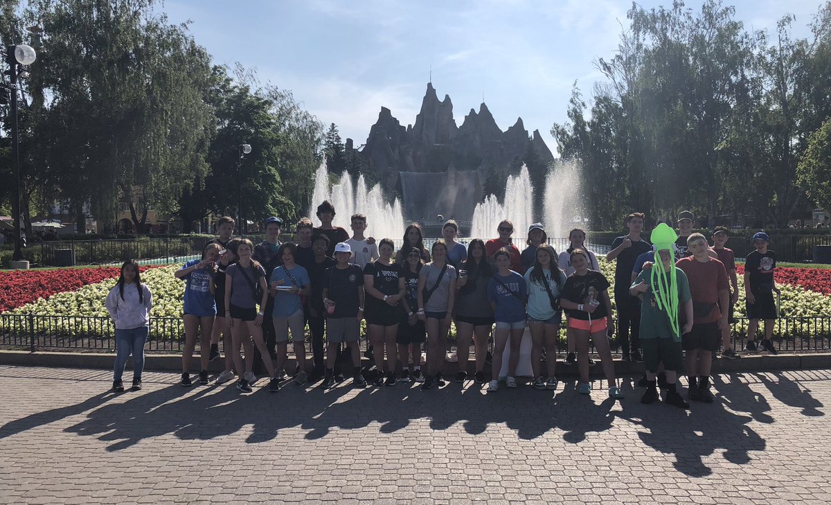 St. Mary's Falcons (@stmarysfalcons) on Twitter photo It was a beautiful day for our year end <a href="/StMarysFalcons/">St. Mary's Falcons</a> Grade 7/8 field trip today! Foods, rides, friends and memories… It was a beautiful day for our year end <a href="/StMarysFalcons/">St. Mary's Falcons</a> Grade 7/8 field trip today! Foods, rides, friends and memories…